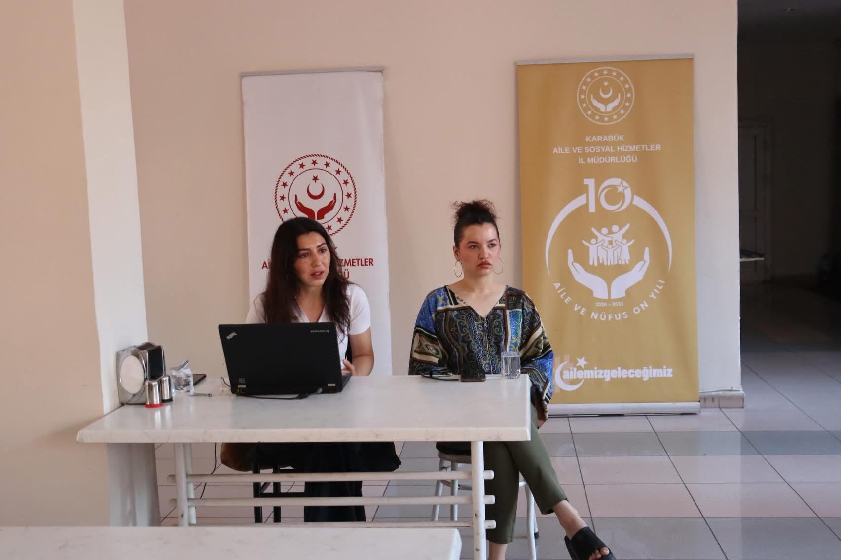 Aile İçi ve Kadına Yönelik Şiddetle Mücadelede Farkındalık Çalışmalarımız Sürüyor