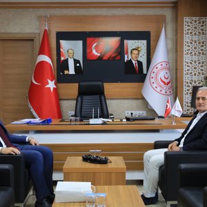 Erzincan Ticaret İl Müdürü Sayın Recai Palabıyık İl Müdürümüz Sayın Abdulhalim Ünalan’ı Makamında Ziyaret Etti. - fotoğraf 1