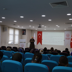 EBYÜ Doç. Dr. Safiye Yanmış Karaca tarafından “Enfeksiyon Hastalıkları ve Enfeksiyondan Korunma” konulu eğitim gerçekleştirilmiştir. - fotoğraf 1