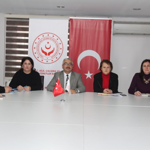 Bakanlığımız Kadın Politikaları Şube Müdürü Serap SEVER İlimizde Saha İncelemesinde Bulundu. - fotoğraf 1