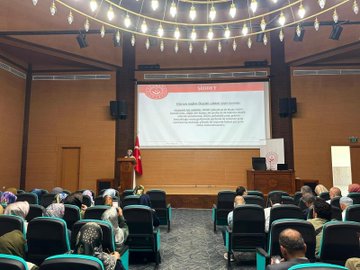 Diyanet Akademisi Yozgat Şehit İbrahim Yılmaz Dini İhtisas Merkezinde hizmet içi eğitim semineri düzenlenmiştir.