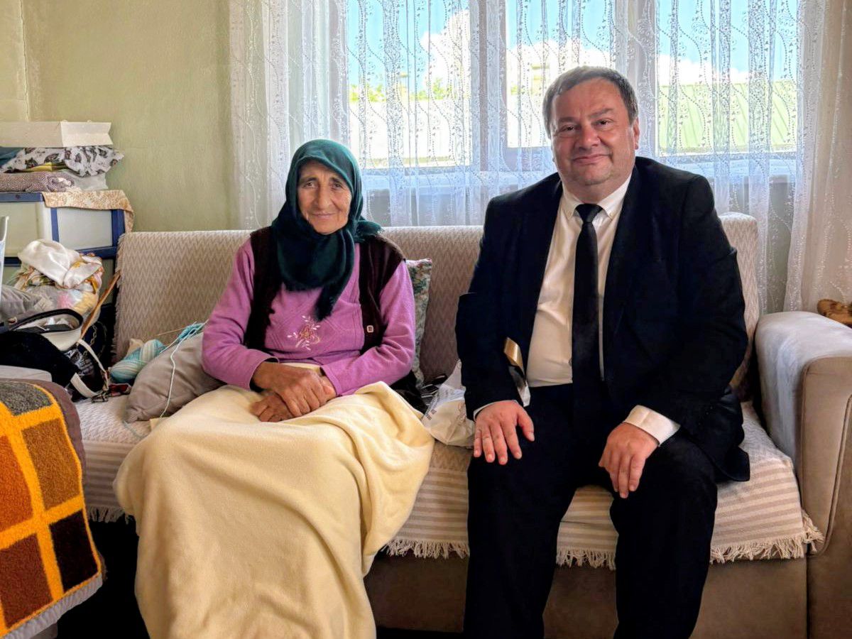 Şehidimiz Jandarma Er Murat KESİK’in Ailesi Şehadet Yıl Dönümünde Ziyaret Edildi