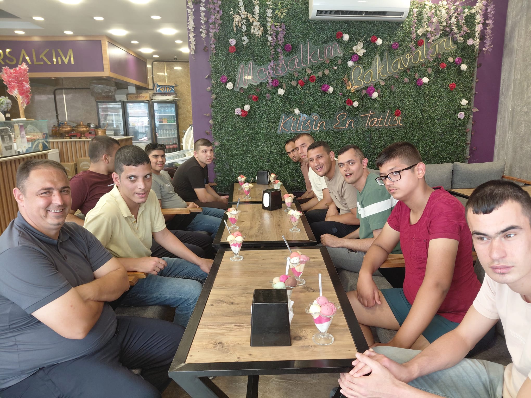 Sosyal Hayata Katılım ve Sosyal Uyum: Özel Bireylerimizin Dondurma Keyfi