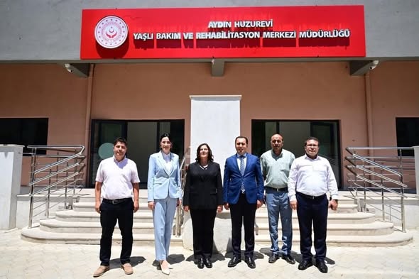 Aydın Milletvekilimiz Sayın Seda Sarıbaş ile Aydın Büyükşehir Belediye Başkanımız Sayın Özlem Çerçioğlu, Aydın Huzurevi Yaşlı Bakım ve Rehabilitasyon Merkezi Müdürlüğümüzü Ziyareti