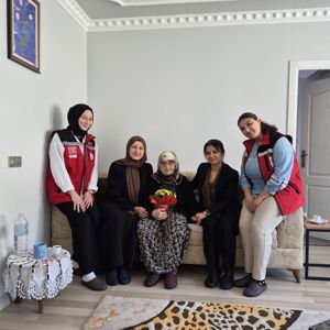 Anneler Günü Ziyareti - fotoğraf 1