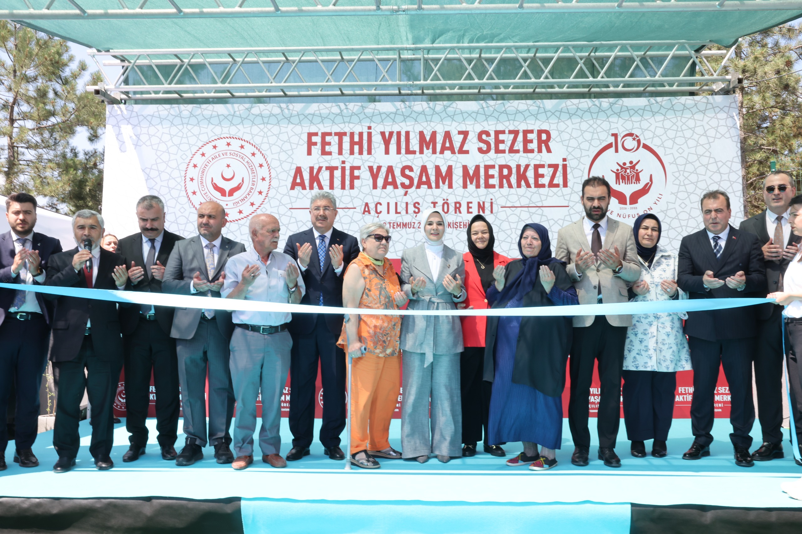 Bakanımız Göktaş, Eskişehir'de Yaşlı Aktif Yaşam Merkezi'nin açılışında konuştu