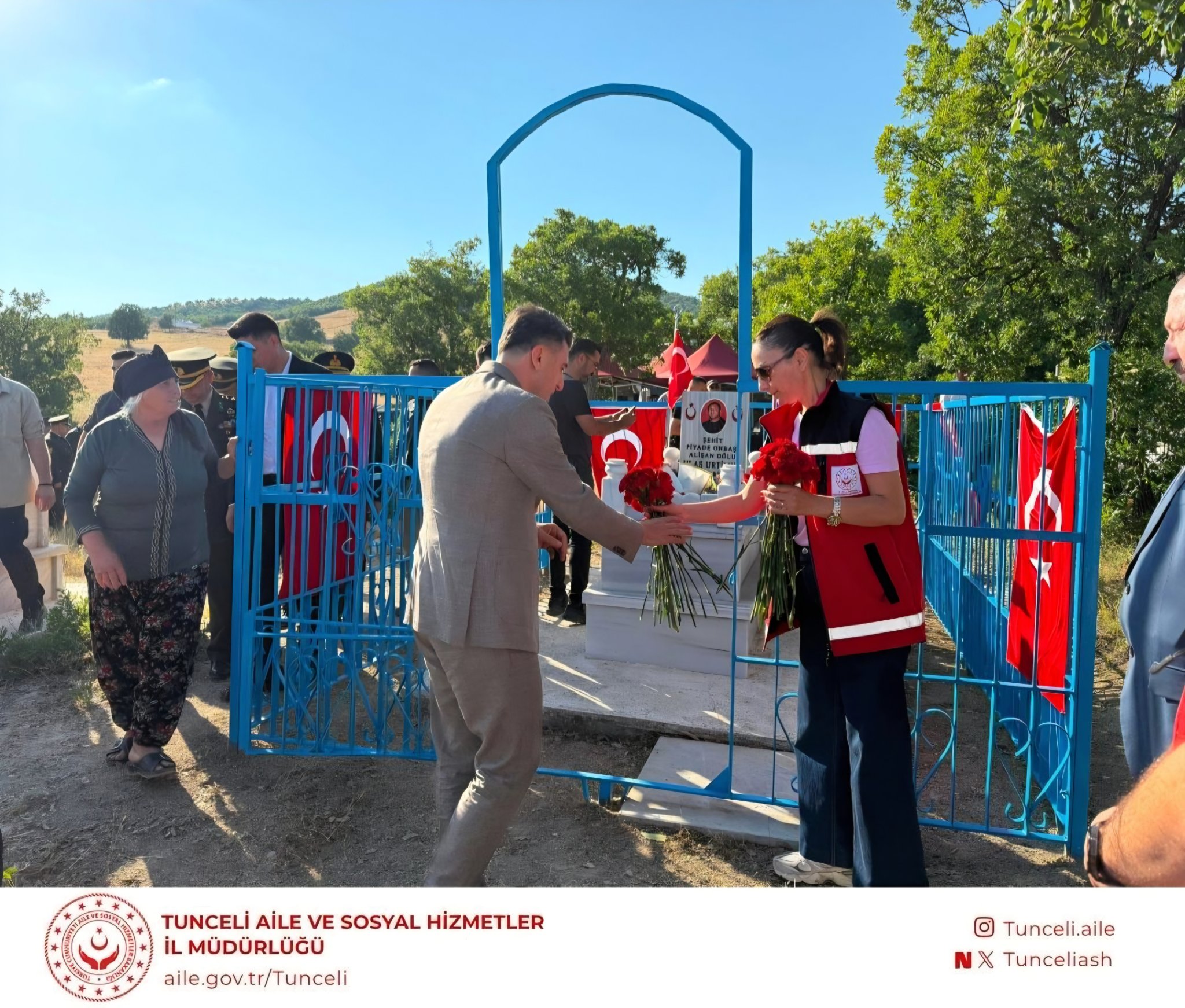 15 Temmuz Demokrasi ve Millî Birlik Günü Kapsamında Şehidimiz Piyade Onbaşı Ulaş Urtimur, Kabri Başında Dualarla Yâd Edildi.