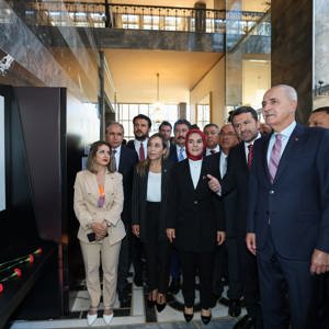 15 Temmuz’un 10. Yılında “Sanata Teşvik ve Sanatla Yaşam Sergisi” Türkiye Büyük Millet Meclisinde Düzenlendi - fotoğraf 1