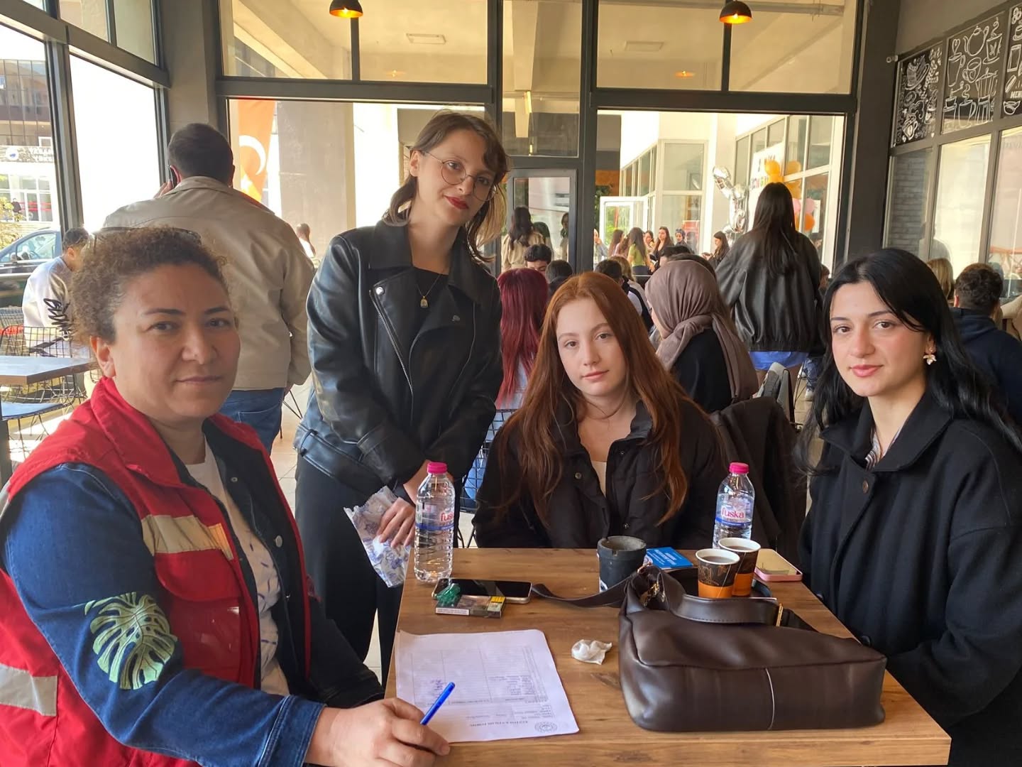 Mobil Sosyal Hizmet Aracı Üniversite Öğrencileriyle Buluştu