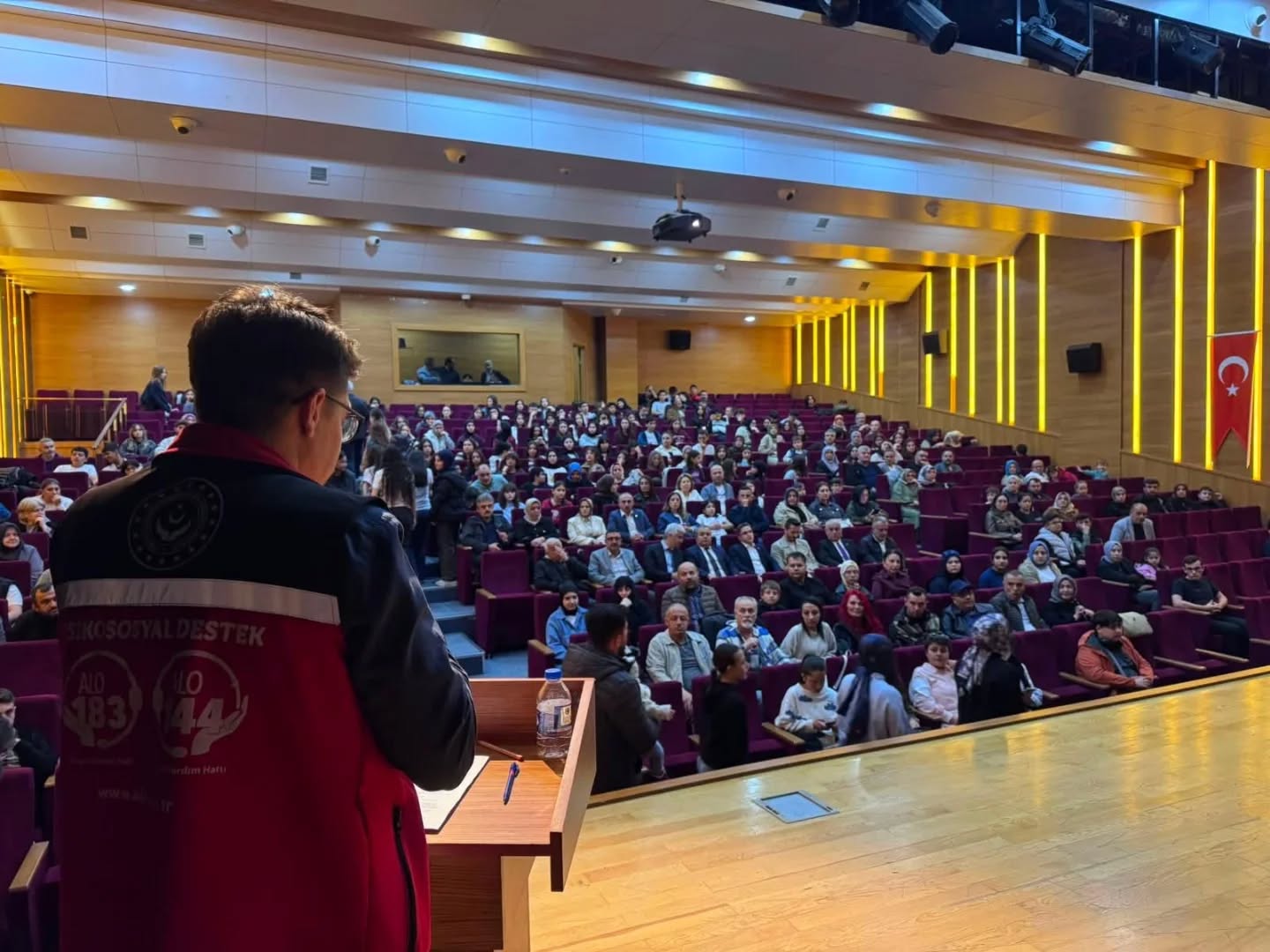 Boyabat’ta Uluslararası Aile Günü Kapsamında Velilere Yönelik Söyleşi Düzenlendi