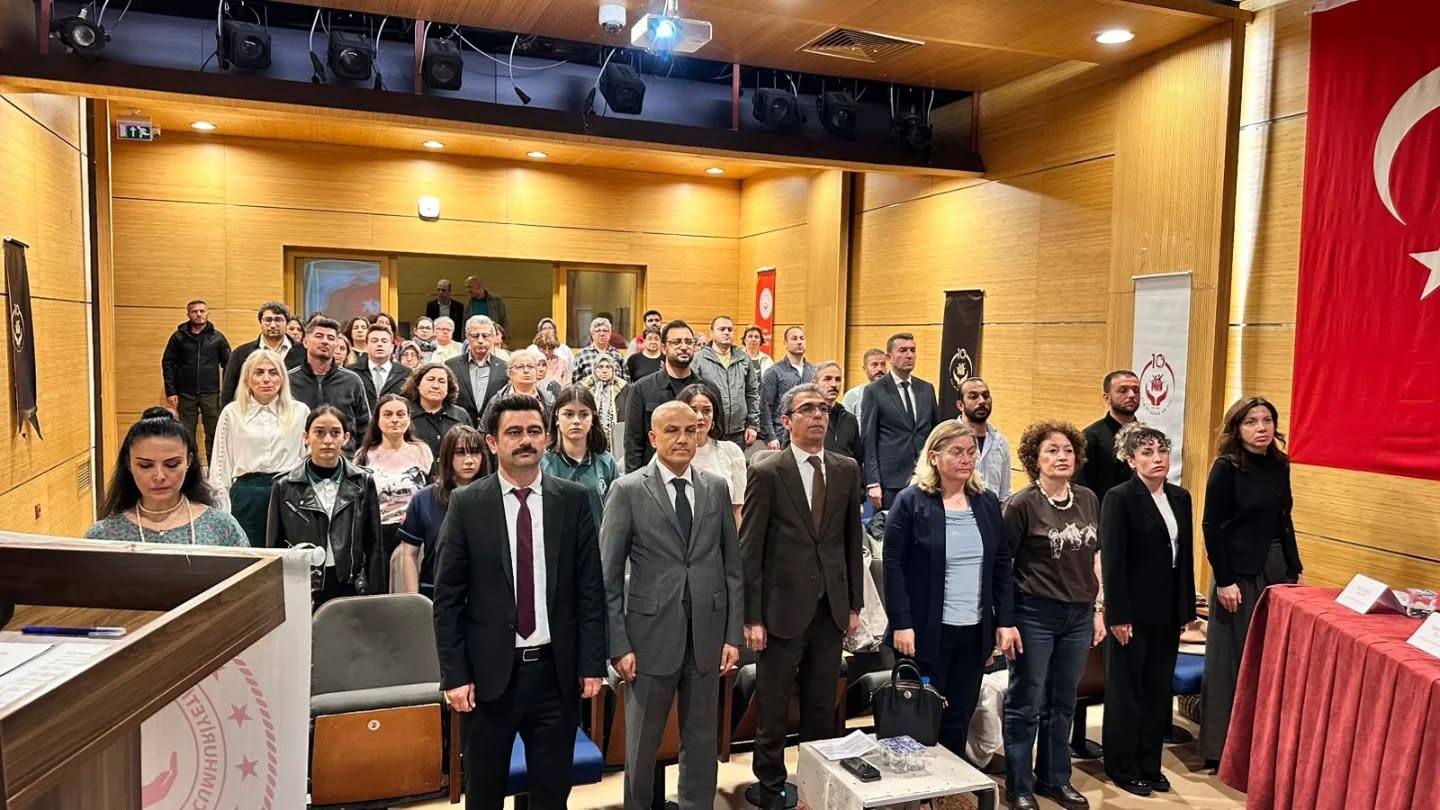 Aile Haftası Kapsamında “Gelenekten Geleceğe Aile” Paneli Düzenlendi