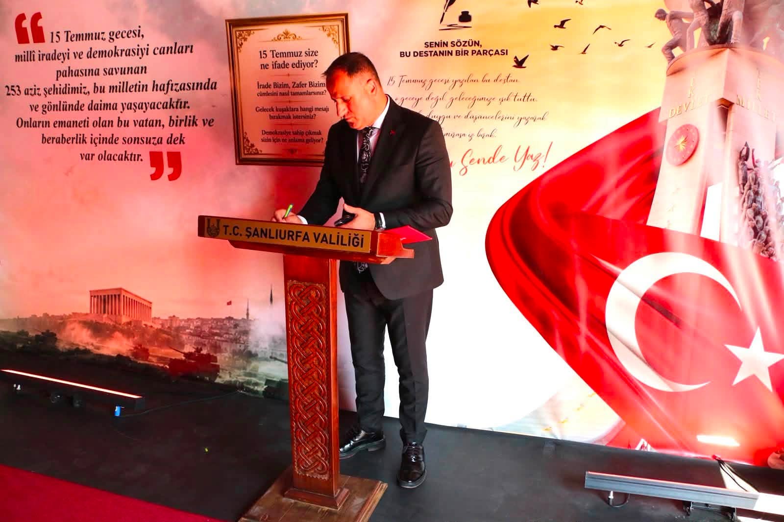 Demokrasi ve Millî Birlik Günü Çadırı’nda Aziz Milletimizin Destanına Tanıklık Ettik