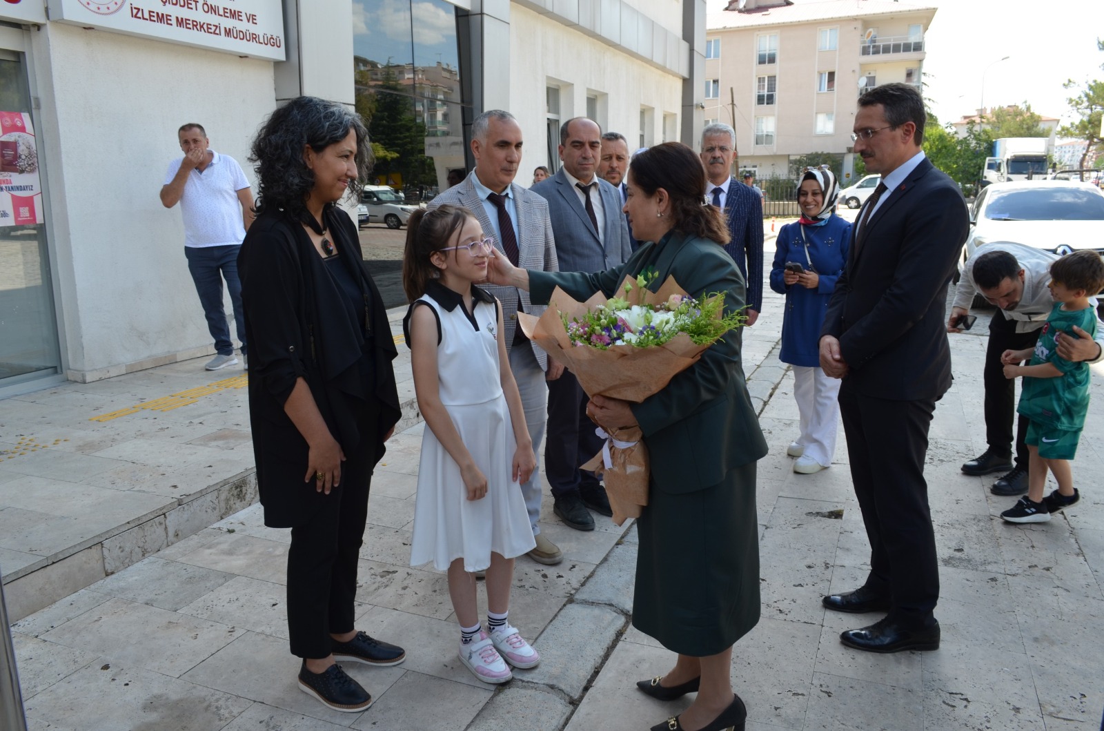 Sosyal ve  Ekonomik Destek Ziyareti Bakan Yardımcımız Dr. Sevim Sayım Madak ilimizdeydi.