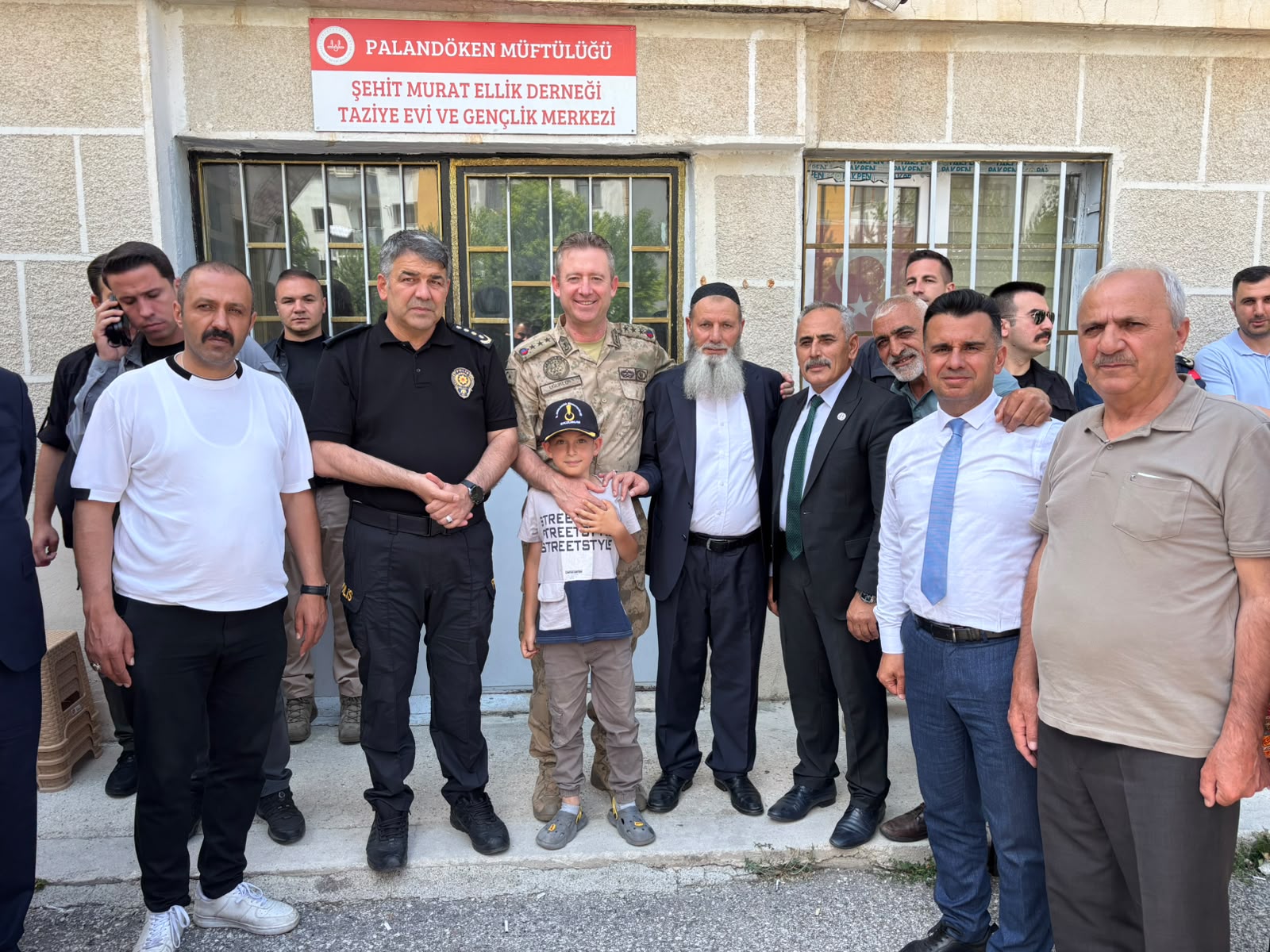 15 Temmuz Şehidimiz Özel Harekât Polisi Murat Ellik İçin Düzenlenen Mevlid Programı