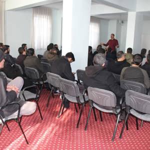 Muradiye Belediyesi’nde ‘Kadına Yönelik Şiddetle Mücadele’ Semineri - fotoğraf 4