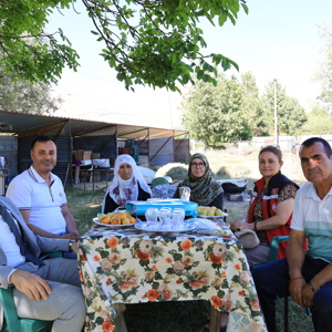 Kahraman Şehidimiz Mesut Koyun ’Un Bizlere Emaneti Olan Kıymetli Annesi Ve Babasını Ziyaret Ederek Ellerinden Öptük. - fotoğraf 1