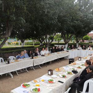 Koruyucu Aile Hizmetlerinin Yaygınlaştırılmasına Yönelik Farkındalık Toplantısı Düzenlendi - fotoğraf 4