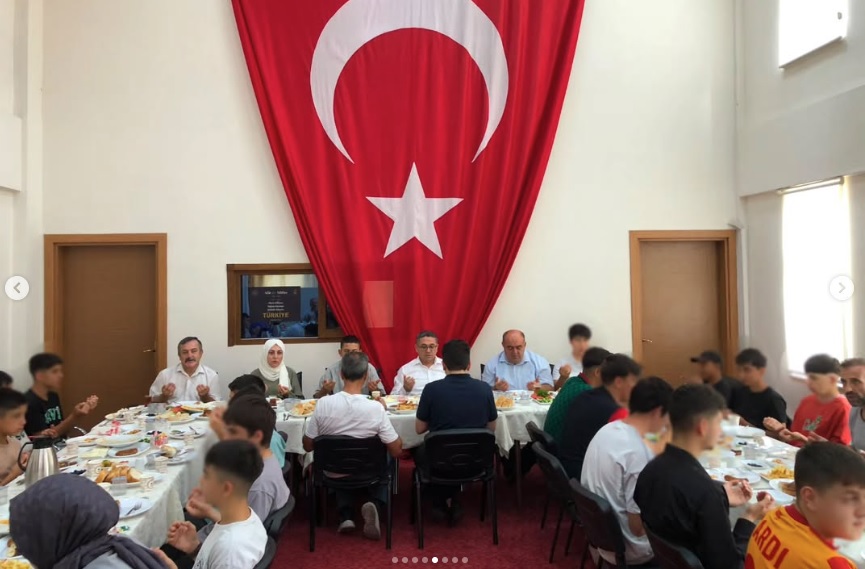 İl Müdürümüz Adem YÜCEL’den Amasya Çocuk Evleri Sitesi Müdürlüğüne Ziyaret