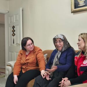 Şehidimizin Kıymetli Ailesine Ziyaret Gerçekleştirildi - fotoğraf 1
