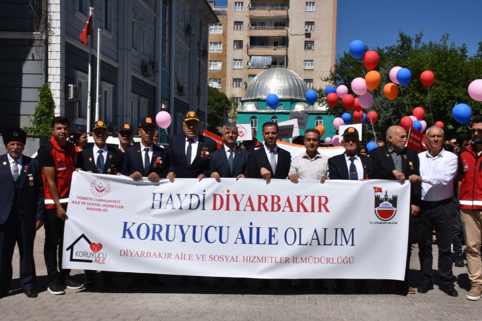 Koruyucu Aile Farkındalık Kortej Yürüyüşü Gerçekleştirildi