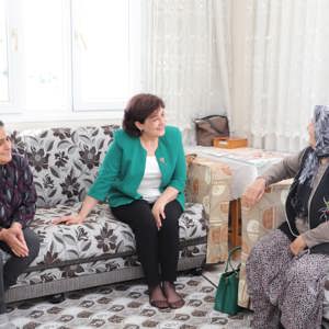 Anneler Günü Öncesinde Yürek Isıtan Ziyaret - fotoğraf 2