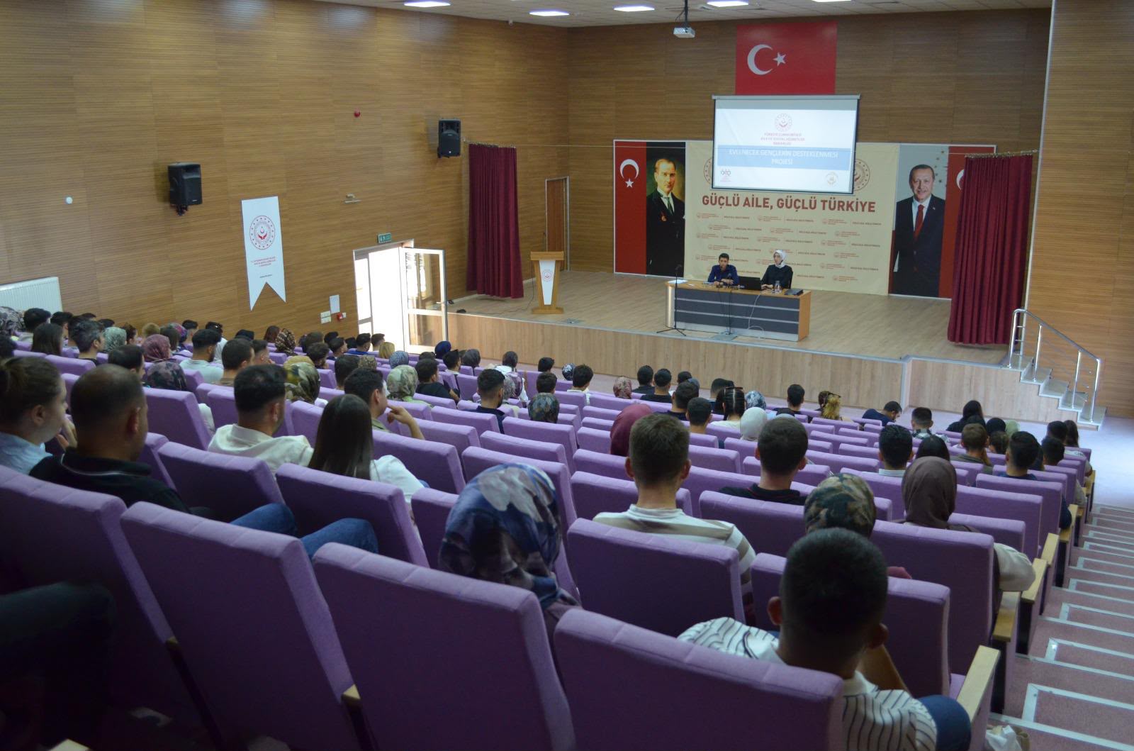 Evlilik Kredisine Hak Kazanan Çiftlerimize Evlilik Öncesi Eğitimi Verildi.