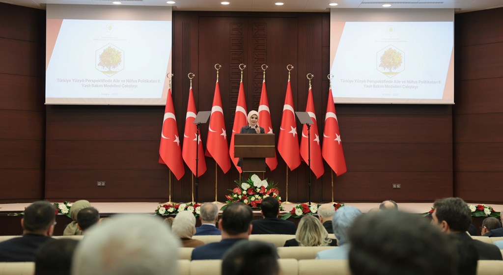 Bakanımız Göktaş, Yaşlı Bakım Modelleri Çalıştayı'nın açılışında konuştu