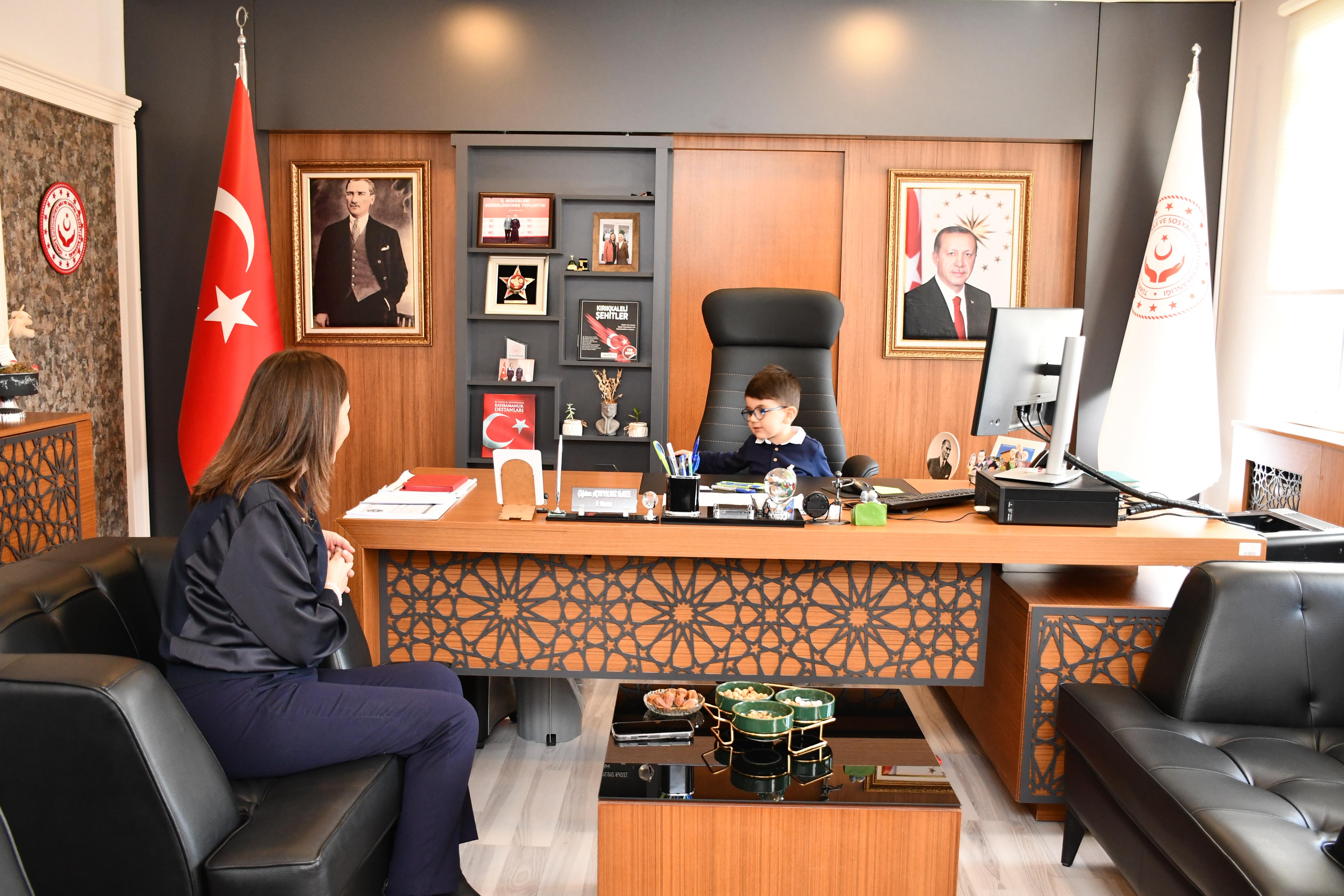 23 Nisan’da Koltuk Bu Kez Çocukların
