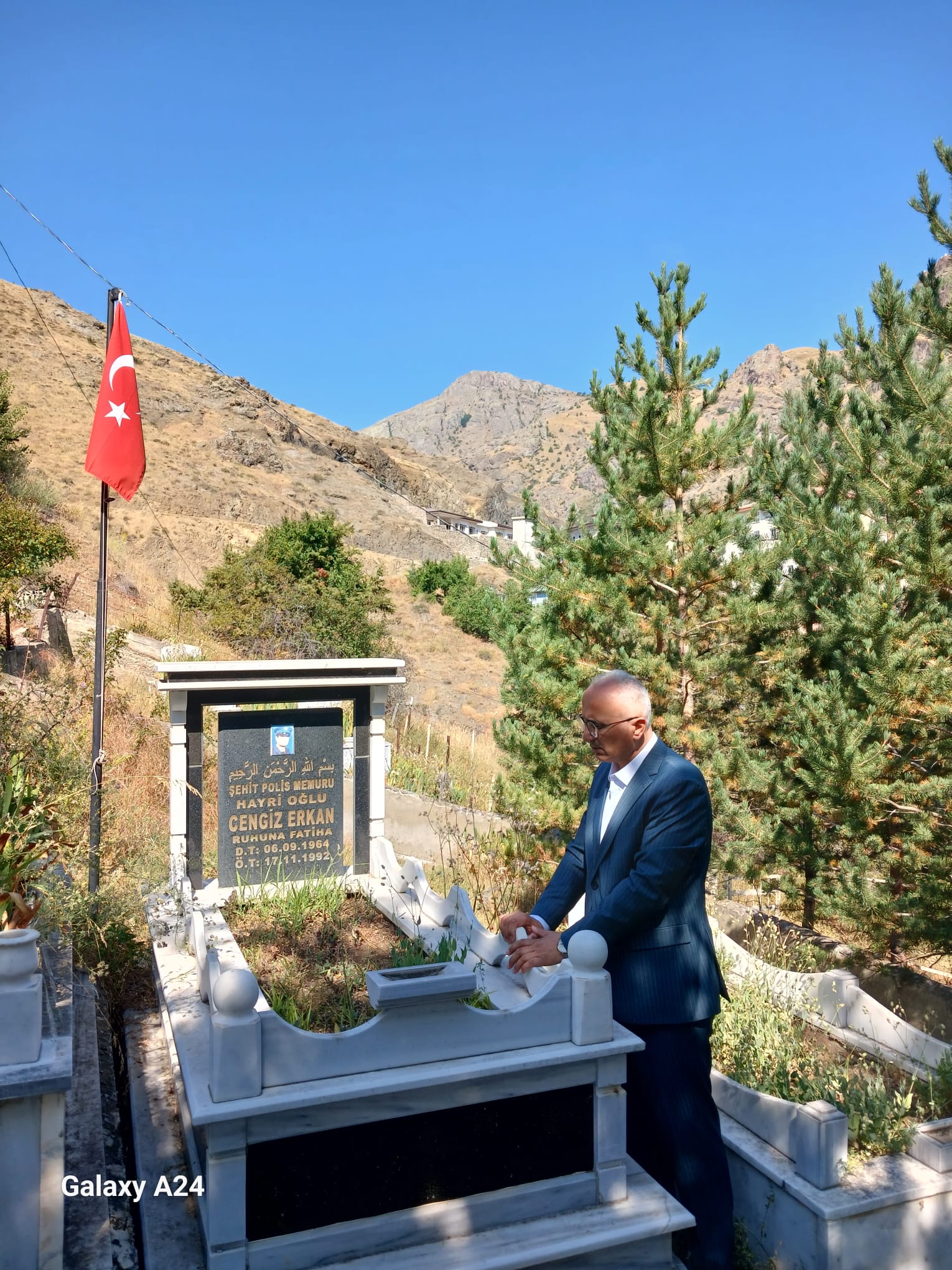 Aziz Şehidimiz Cengiz Erkan’ın Kabri Ziyaret Edildi
