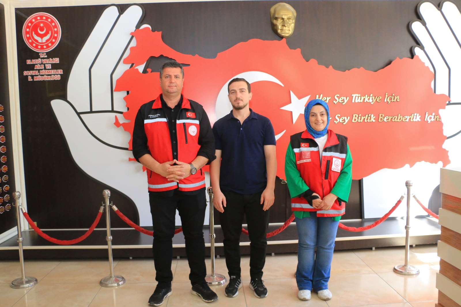 İL MÜDÜRÜMÜZ SAYIN SERDAR DEMİRCİ, 15 TEMMUZ GAZİSİ RAMAZAN BAYRAK'I ZİYARET ETTİ