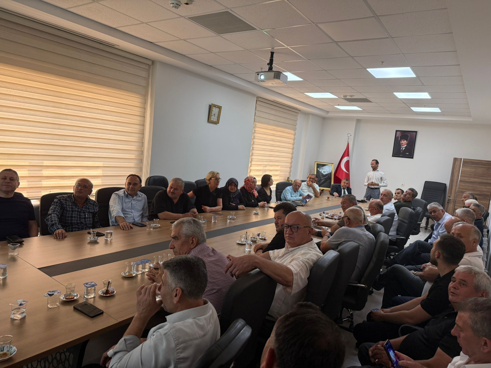 Muhtarlara Yönelik Sosyal Risk Haritası ve Kadına Yönelik Şiddetle Mücadele Bilgilendirme Sunumu Gerçekleştirildi
