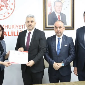 Vali Yardımcımız Sayın Fatmagül Dalmış Başkanlığında, Erişilebilirlik İzleme ve Denetleme Komisyonu Komisyon Üyeleri ve Sivil Toplum Kuruluşlarımızın Temsilcilerinin Katılımıyla Bir Araya Geldi  - fotoğraf 3