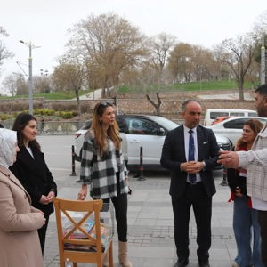 "Bir Kitap, Bir Umut” ile Çocuk Evlerine Kütüphane - fotoğraf 2