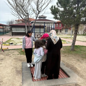 İl Müdürümüz Sayın Arif Topal Müdürlüğümüze Bağlı Mevlana Çocuk Evleri Sitesi Müdürlüğü’nü Ziyaret Etti - fotoğraf 2