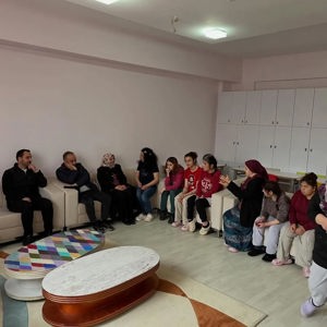 İl Müdürümüz Sayın Arif Topal Müdürlüğümüze Bağlı Selçuklu Rehabilitasyon ve Aile Danıışma Merkezini Ziyaret Etti - fotoğraf 3