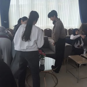 Bakım ve Koruma Altındaki Çocuklarımız, Dr. İsmail Işık Huzurevi Yaşlılarımız  ile Bir Araya Geldi - fotoğraf 4