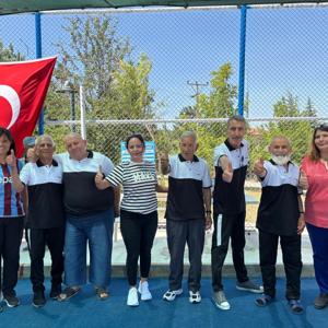 Sandıklı Hüseyin Develi Huzurevi ile Uluborlu Hacı Ahmet Şençopur Huzurevi Bocce Müsabakası Düzenlendi - fotoğraf 2
