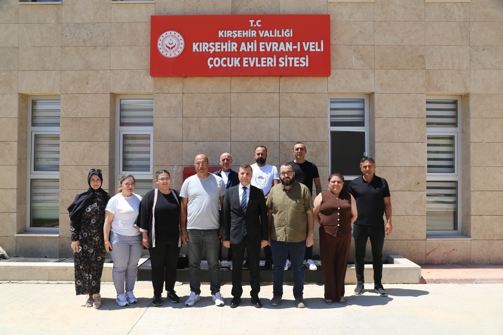 İl Müdürümüz Sayın Abdurrahman Bilgiç, kurum faaliyetlerini yerinde gözlemlemek üzere önemli bir ziyaret programı gerçekleştirdi.