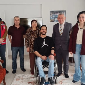 Polis Teşkilatının kuruluşunun 181. Yıl Dönümü ve Polis Haftası Münasebetiyle Kahraman Emniyet Personeli Gazilerimiz Samet Kapcı ve Mahir Sadıç Ziyaret Edildi - fotoğraf 2