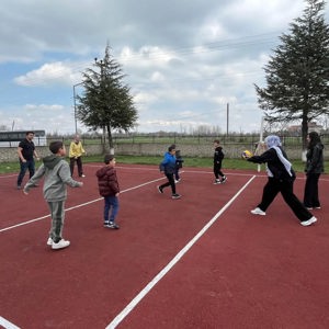 Çocuk Kalbi Derneği’nin Organizasyonunda, Karatay Üniversitesi Çocuklar İçin Mücadele Topluluğu ve Akşehir Gülümseyen Çocuklar Derneği Ziyaret Etti - fotoğraf 4
