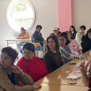 Selçuk Üniversitesi Endüstriyel Tasarım Bölümü Selçuklu Bakım Rehabilitasyon ve Aile Danışma Merkezi'ni Ziyaret Ettiler - fotoğraf 7