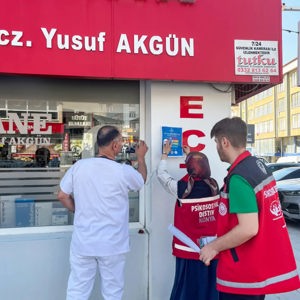 6284 sayılı Ailenin Korunması ve Kadına Karşı Şiddetin Önlenmesine Dair Kanun Çerçevesinde İlçemiz Genelinde Afiş Çalışması Gerçekleştirildi - fotoğraf 2