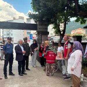 15 Temmuz Demokrasi ve Millî Birlik Günü Anma Etkinlikleri Kapsamında Akşehir Şehitliği'nde Anma Programı Gerçekleştirildi - fotoğraf 2