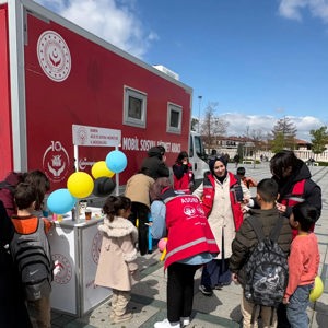 Mobil Sosyal Hizmet Aracımız Saha Çalışmalarını Sürdürüyor - fotoğraf 3