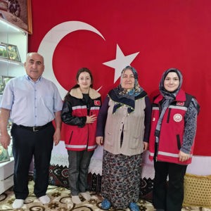 Şehit Aileleri Ziyaret Edildi - fotoğraf 1