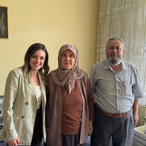Kurban Bayramı Vesilesiyle Vatanımızın Mukaddes Emanetleri Olan Şehitlerimizin Ailelerini ve Kahraman Gazilerimizi Hanelerinde Ziyaret Ettik - fotoğraf 4