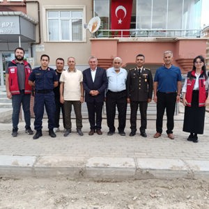 Aziz Şehitlerimiz ve Kahraman Gazilerimiz Ziyaret Edildi - fotoğraf 1