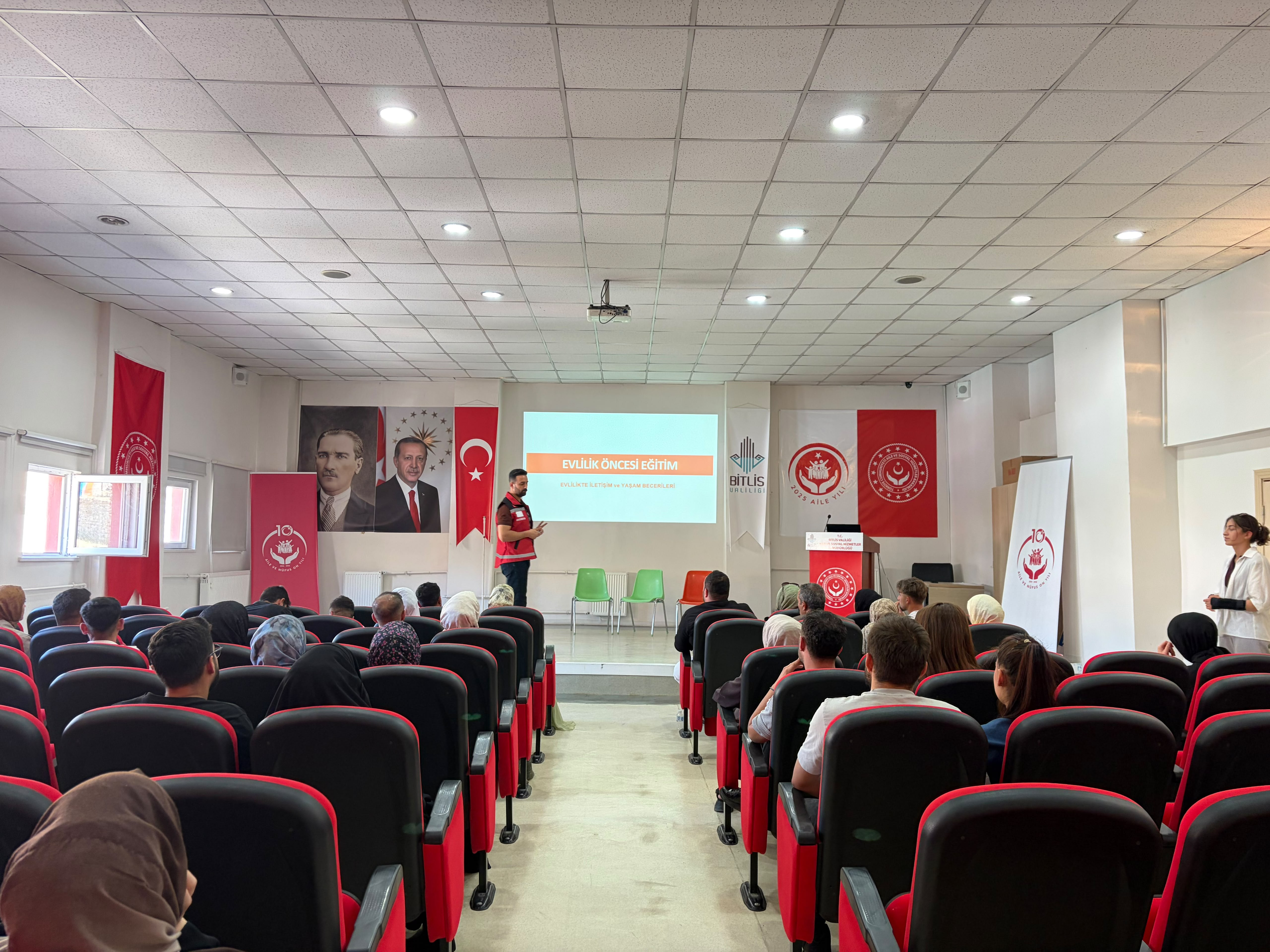 EVLİLİK ÖNCESİ EĞİTİM PROGRAMI GERÇEKLEŞTİRİLDİ