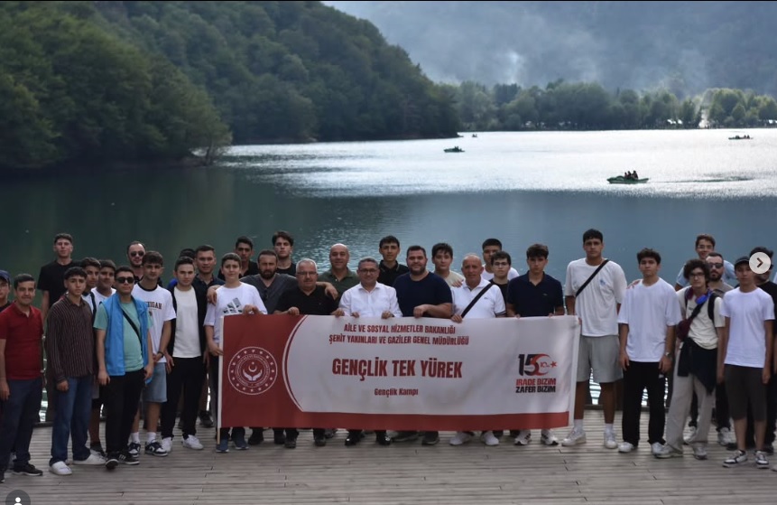 Aziz Şehitlerimizin ve Fedakâr Gazilerimizin Kıymetli Emanetleri Amasya’nın Tarihi ve Kültürel Zenginliklerini Ziyaret Etti