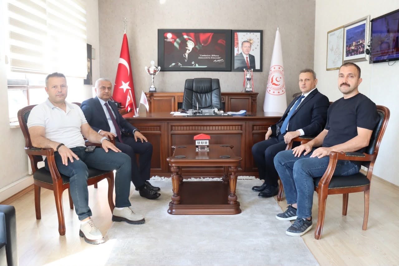 Karabük Gençlik ve Spor İl Müdürü Coşkun Güvenden İl Müdürümüz Sami Çifte Hayırlı Olsun Ziyareti